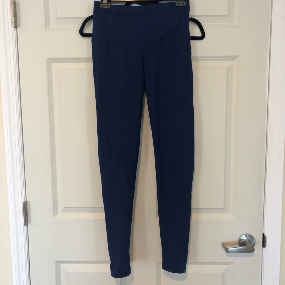 Victoria’s Secret Knock Out Leggings